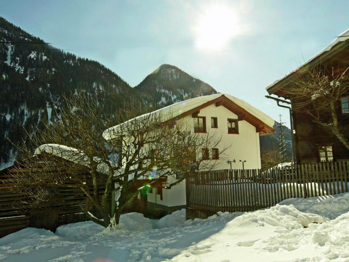 Spacious Holiday Home In Kappl With Terrace Kappl (Landeck) Exterior foto